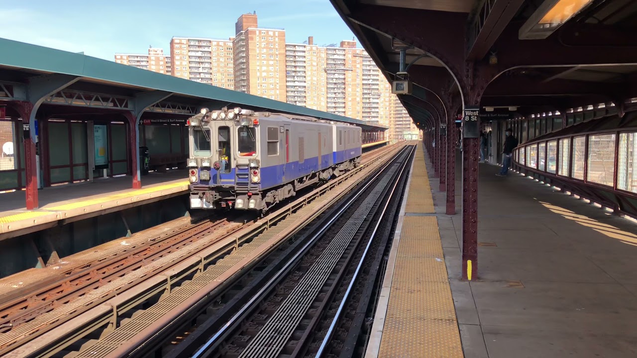NYCT Track Geometry train enters West 8th St upper level