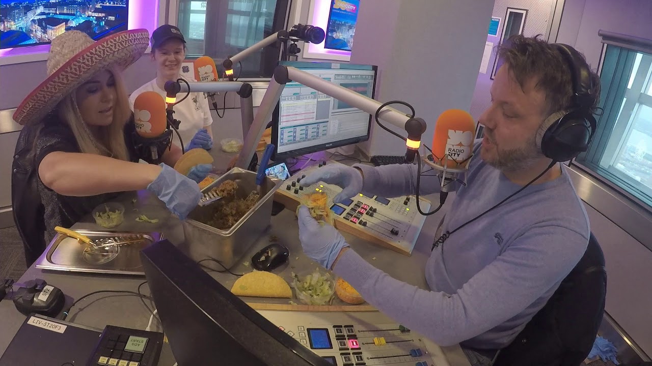 Leanne and Dave - Taco Making Challenge!