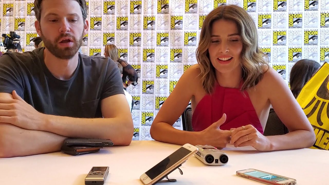 Cobie Smulders and David Bernad 