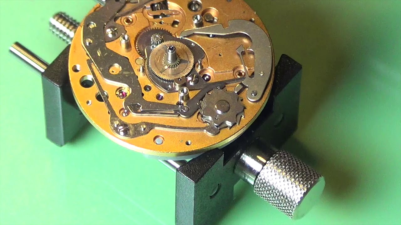 Omega Mark V  Calibre 1045 Service y reparacion.