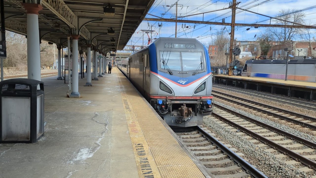 New Jersey Transit, SEPTA & Amtrak action at Trenton Transit Center (3/19/2023)