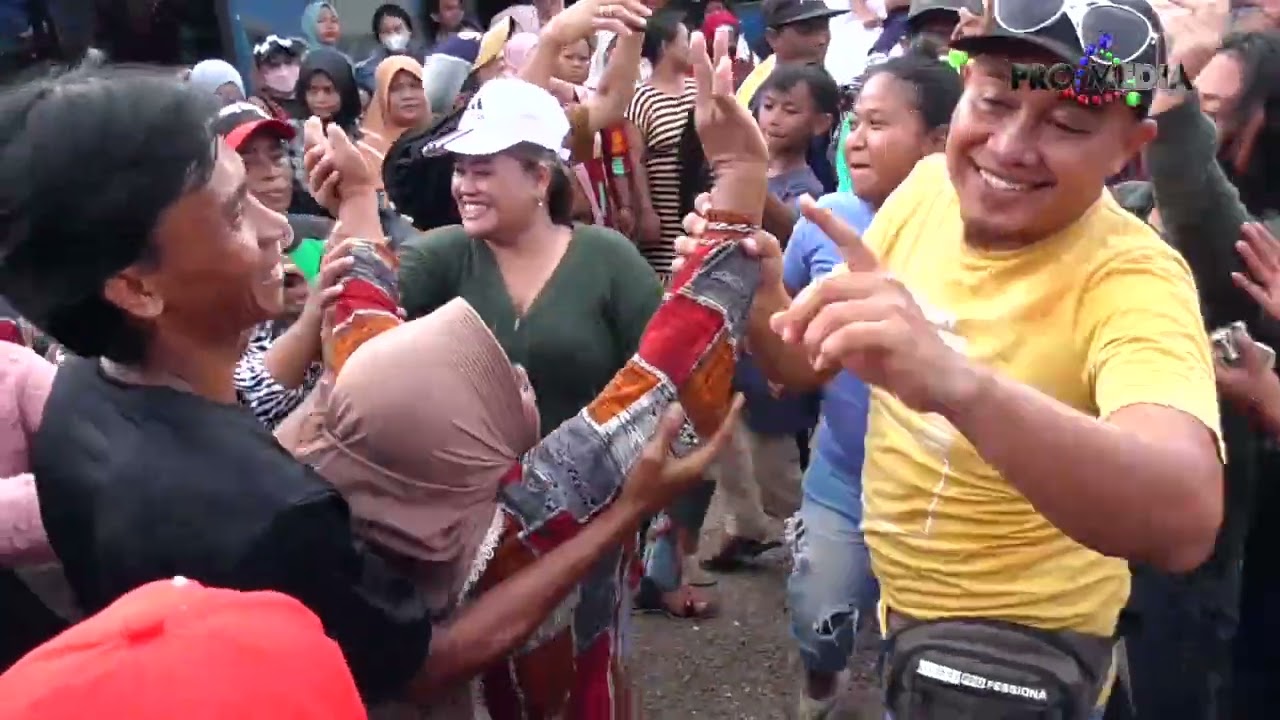JOGET KESURUPAN ORAY WELANG JAIPONG KOMBINASI TANJI KUDA RENGGONG