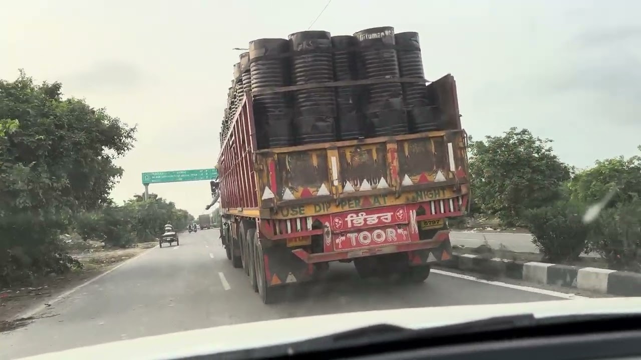 Cappuccino ￼🤣#bathinda #funny #comedyshorts #comedymove #comedyvideos #pindawale #pizza 