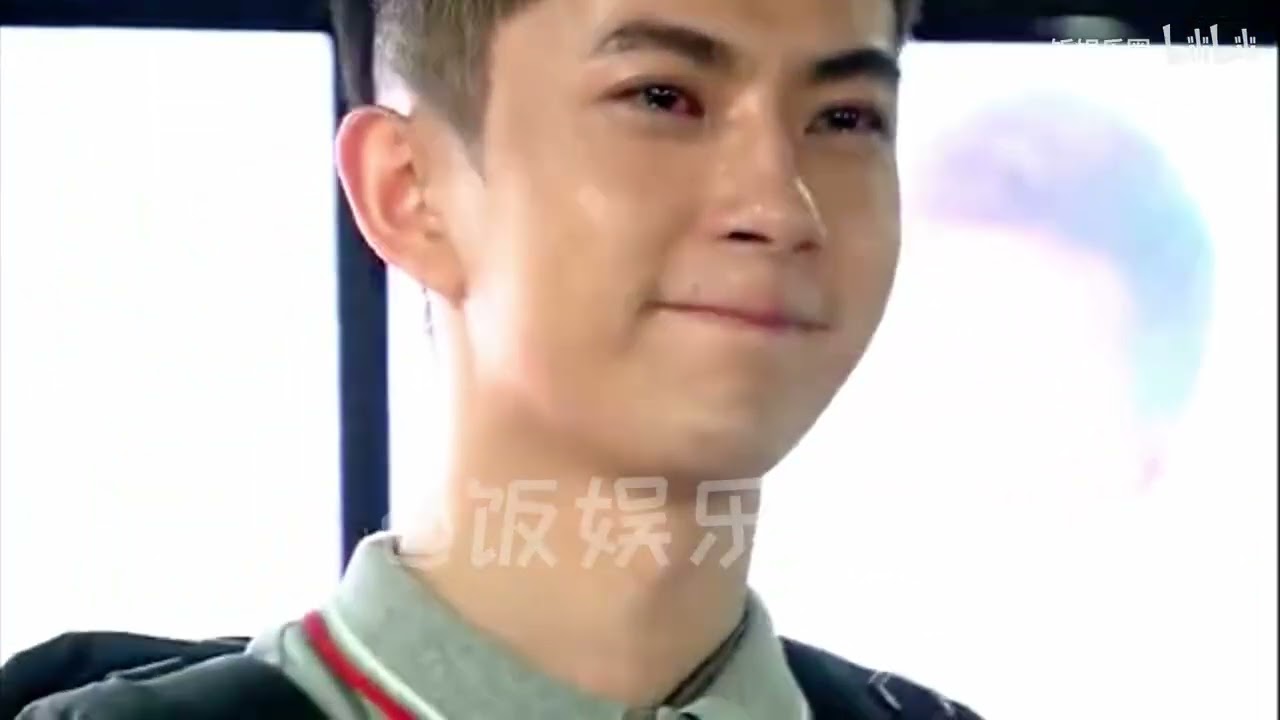 【于朦胧2013快男】2013年  ''快乐男声''  淘汰后离开城堡全过程 (7/8)：大家都加油吧  #于朦朧 #Yu Menglong #Alan Yu
