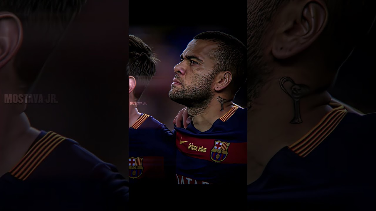 Minute of silence ruined by fans insulting Ronaldo..💔 #ronaldo #barcelona #realmadrid #clasico #2016