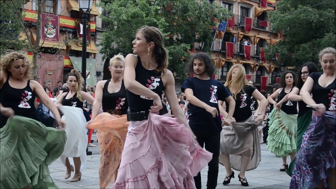 FLASHMOB FLAMENCO. TOLEDO. TRINIDAD GILES