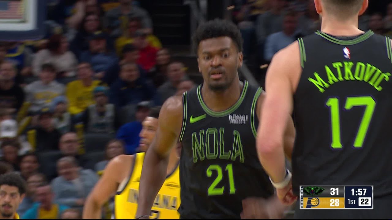 Yves Missi slams it home