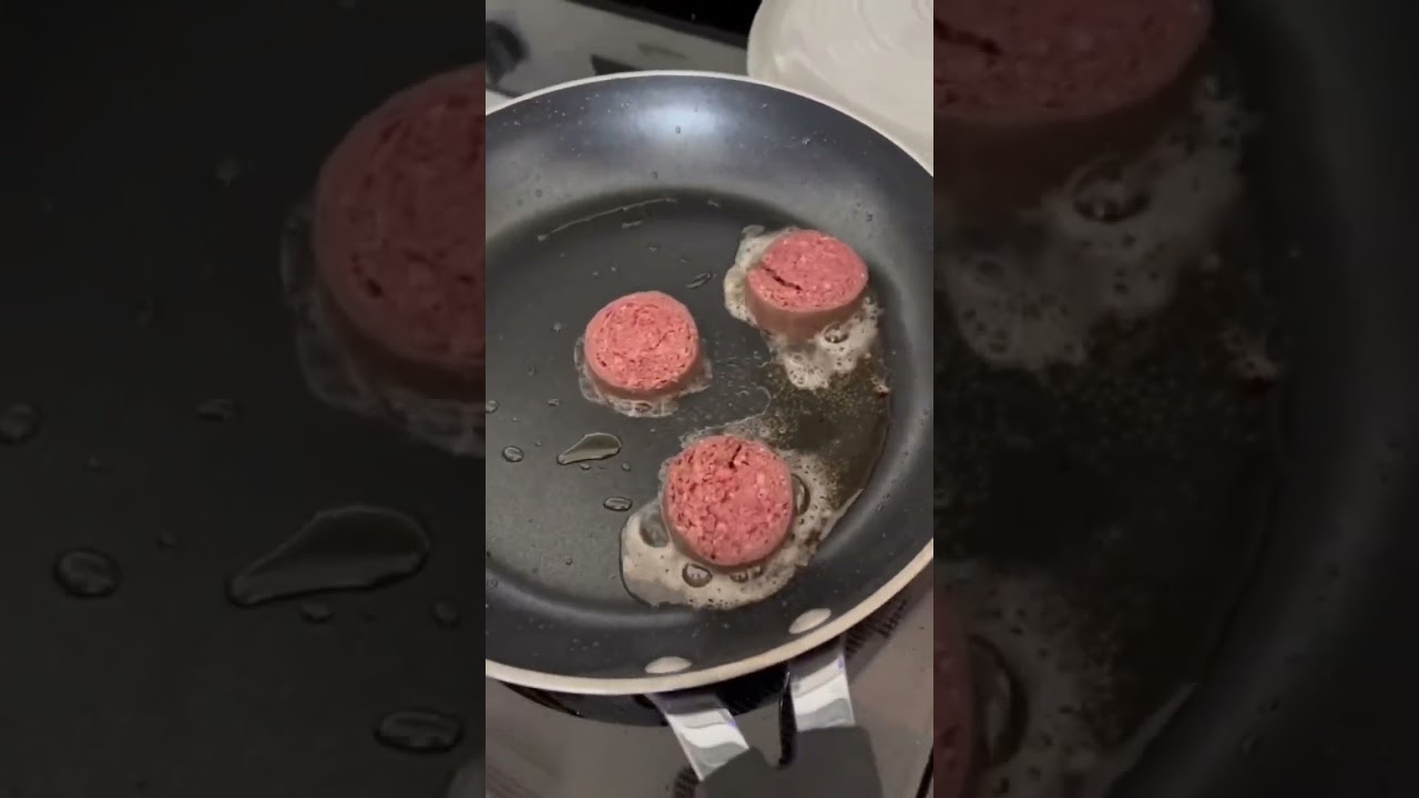 Blood Pudding! #britishfood #foodreview #britinusa #americanhusband