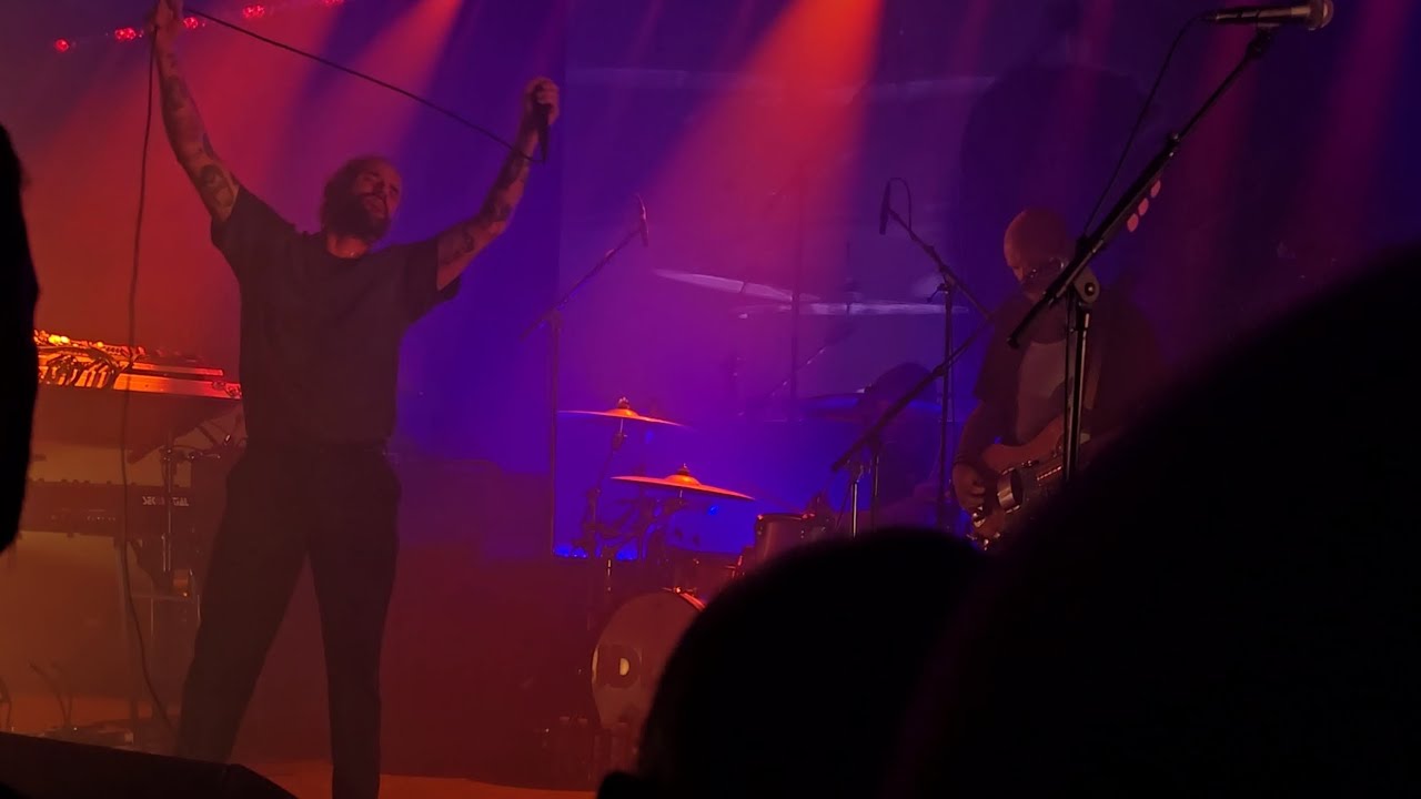 IDLES - Roy - Live at Rock City Nottingham (Night Two) 26/11/24