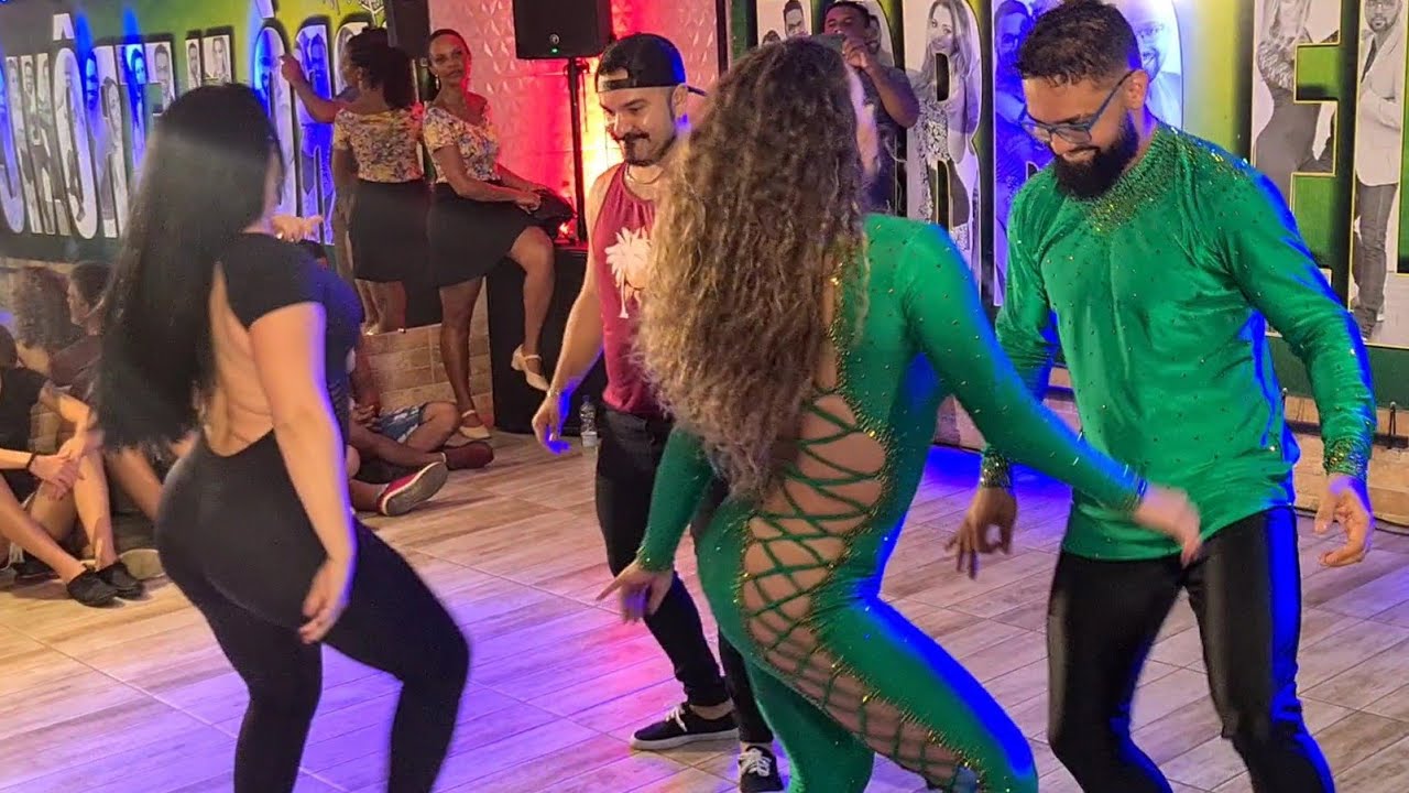 FORRÓ E PISEIRO TRAZ AS NEGA VAMOS DANÇA AQUI EM BRASÍLIA