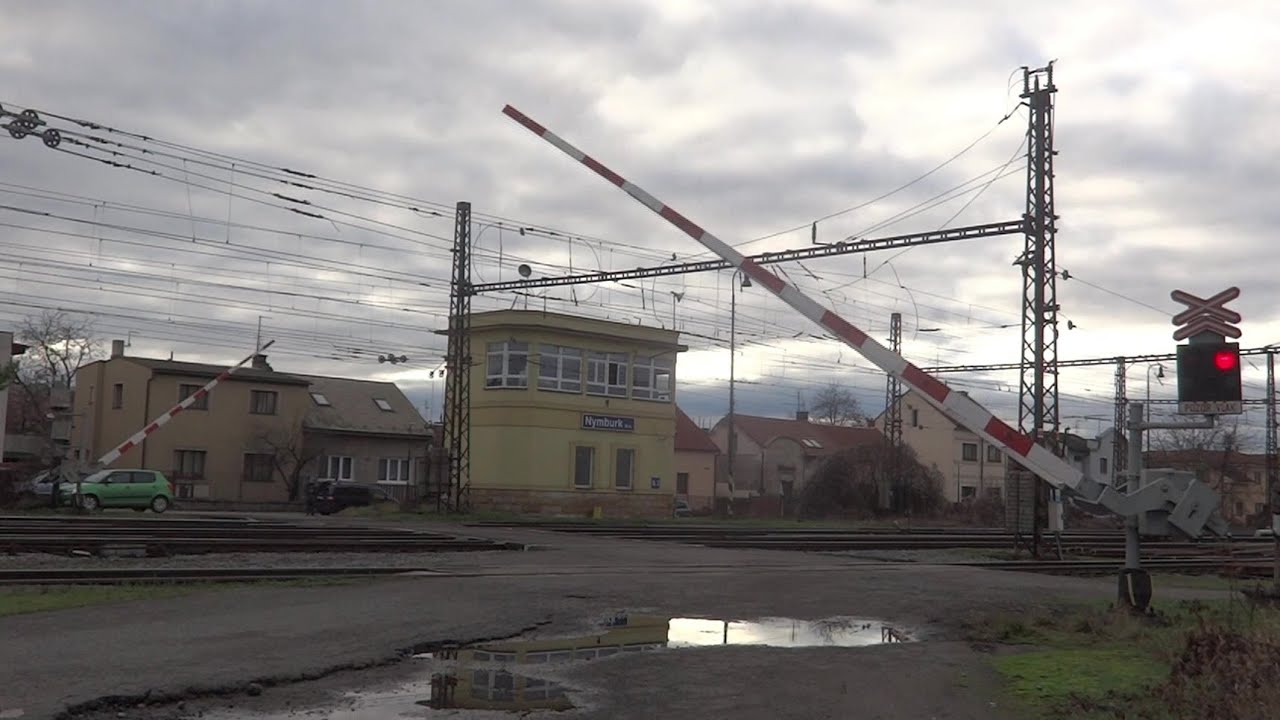 Železniční přejezd Nymburk u St.2 (07.01.2023)