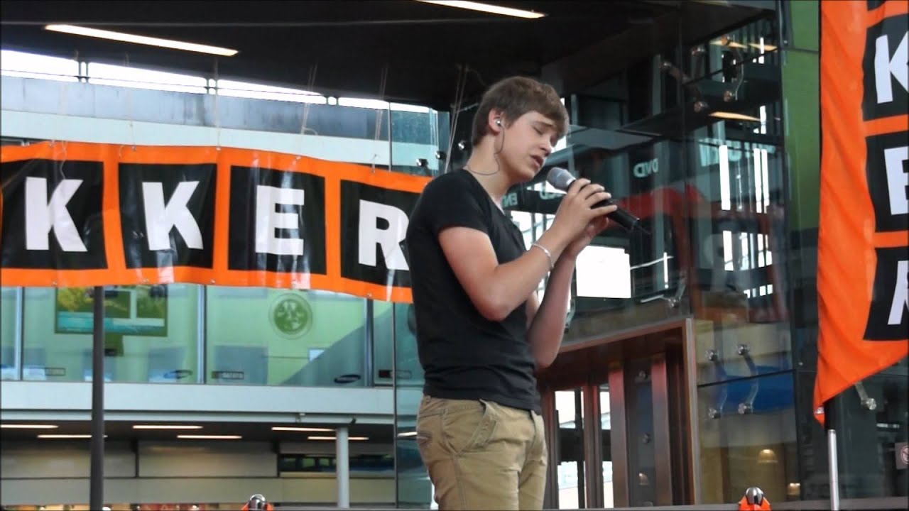 Dave Dekker - instore Blokker Hoofddorp - 11-08-2012