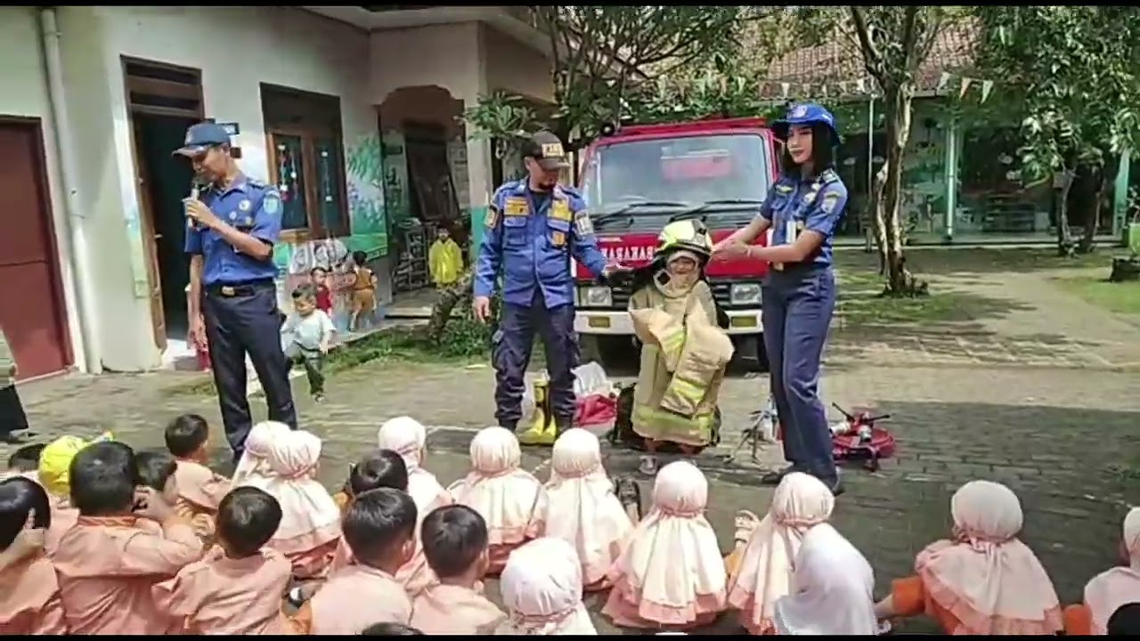 Edukasi Kebencanaan dan Pengenalan Profesi Pemadam Kebakaran#NH Kids 2026