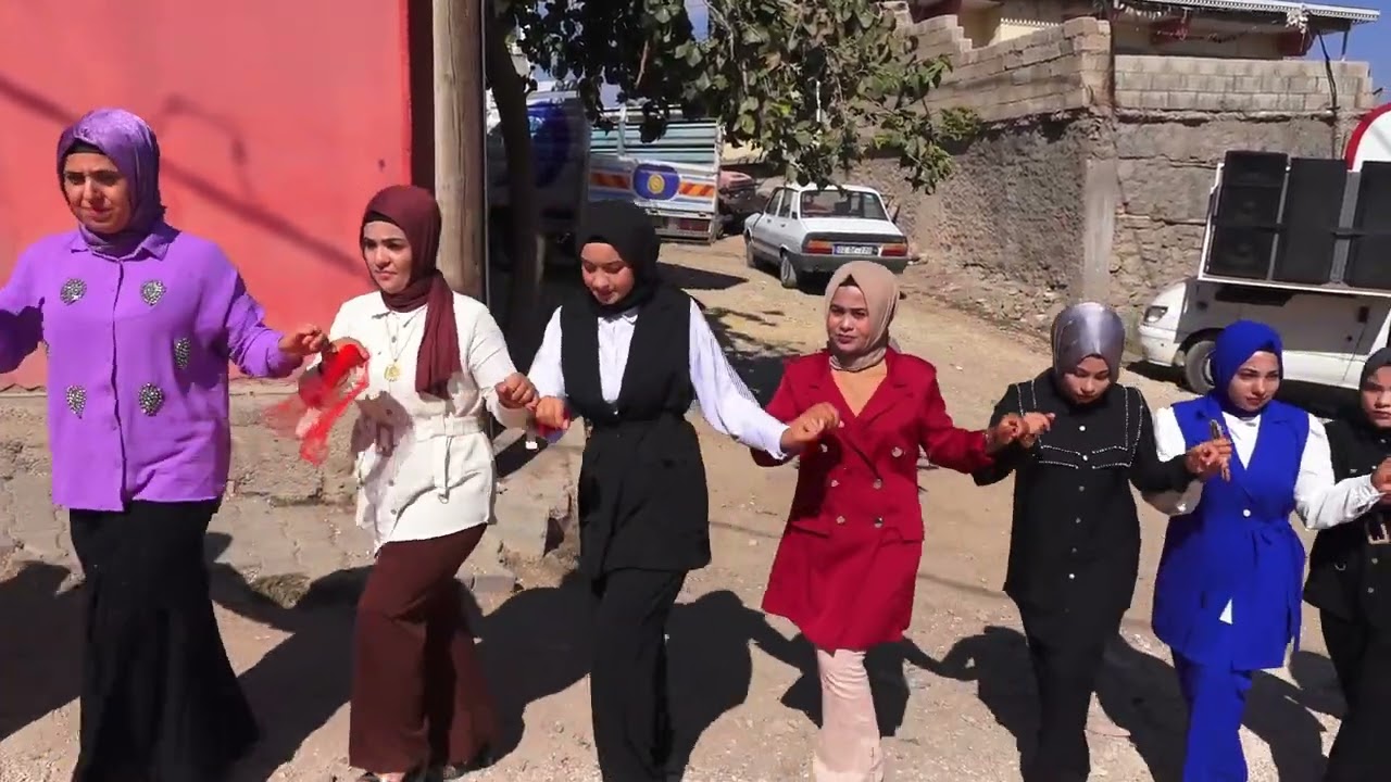 KAMERAMAN SELAMİ VE GRUP AKINCI FARKIYLA CERİTLİ ALİ HAYDAR CİPİLİNİN DÜĞÜNÜ 5
