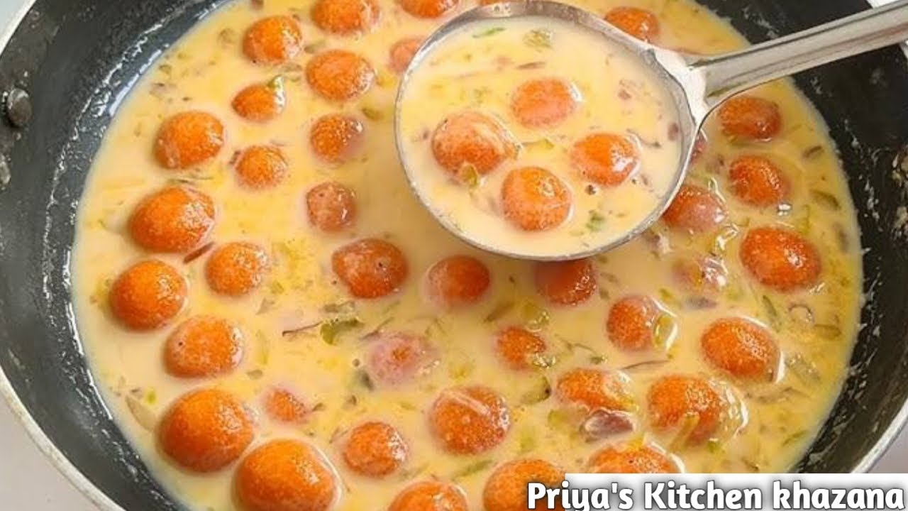 How to Make Gajar Malai Dessert | पहली बार ऐसी Banegi || Priya's Kitchen || #viral #new #yt #tasty 