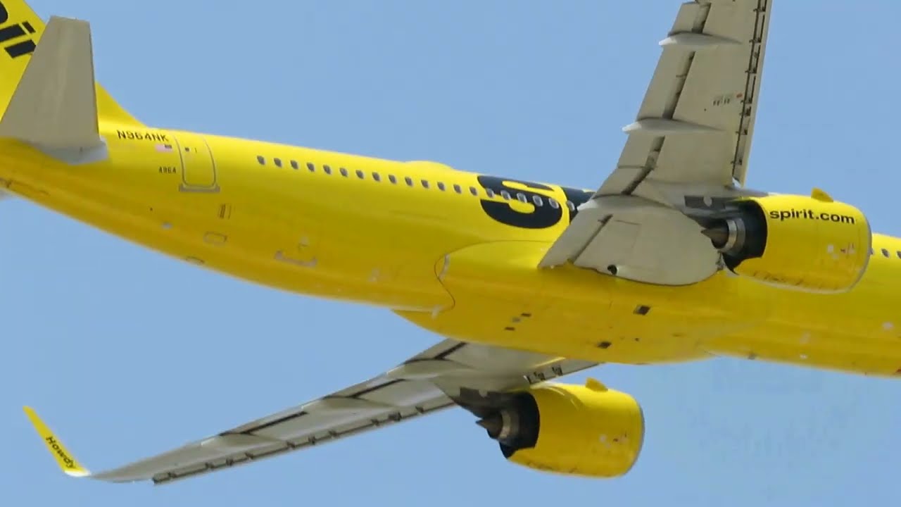 Plane Spotting Jamaica - Montego Bay (MBJ): At The End Of The Runway (Pt 1). Saturday, March11, 2023