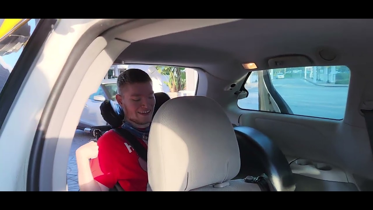 Sam on 1st taxi to Boma Restaurant in Jambo House Resort for breakfast @Disney World @onthatnote
