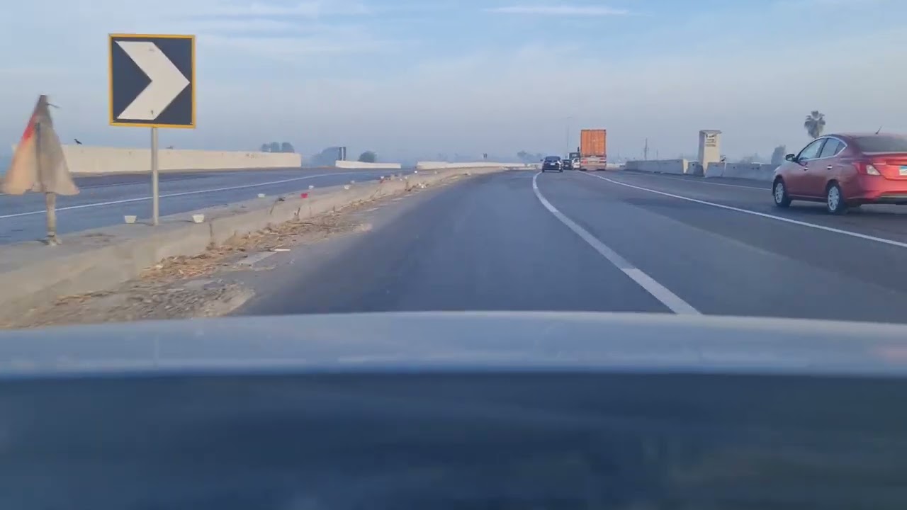 الطريق من المنصورة إلي جمصة