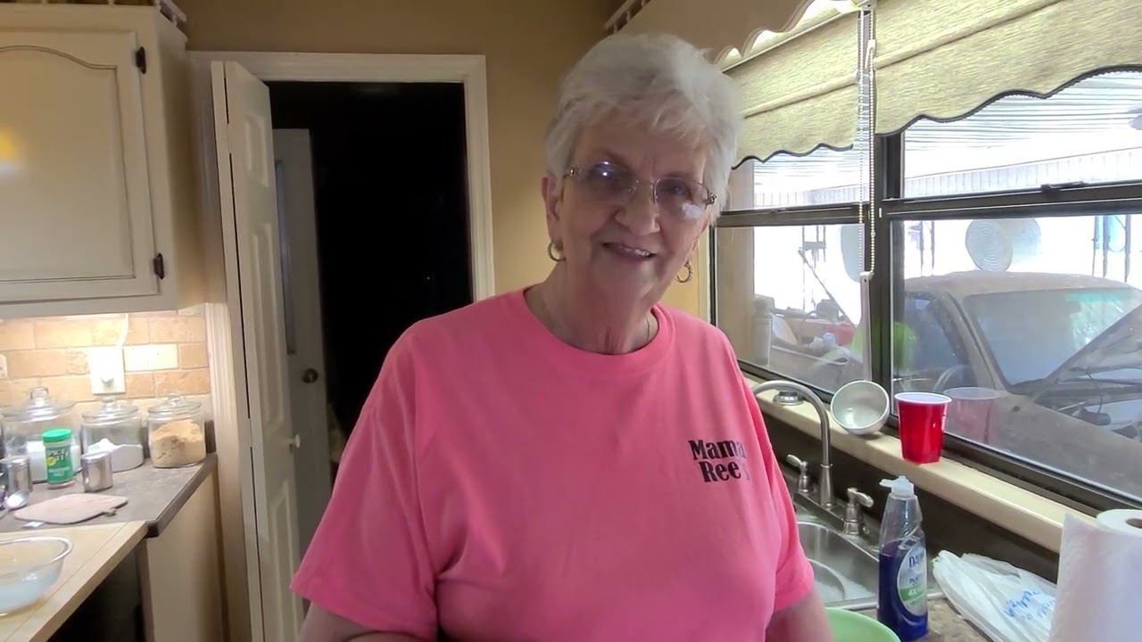 Mama Ree's Fried Chicken Fingers