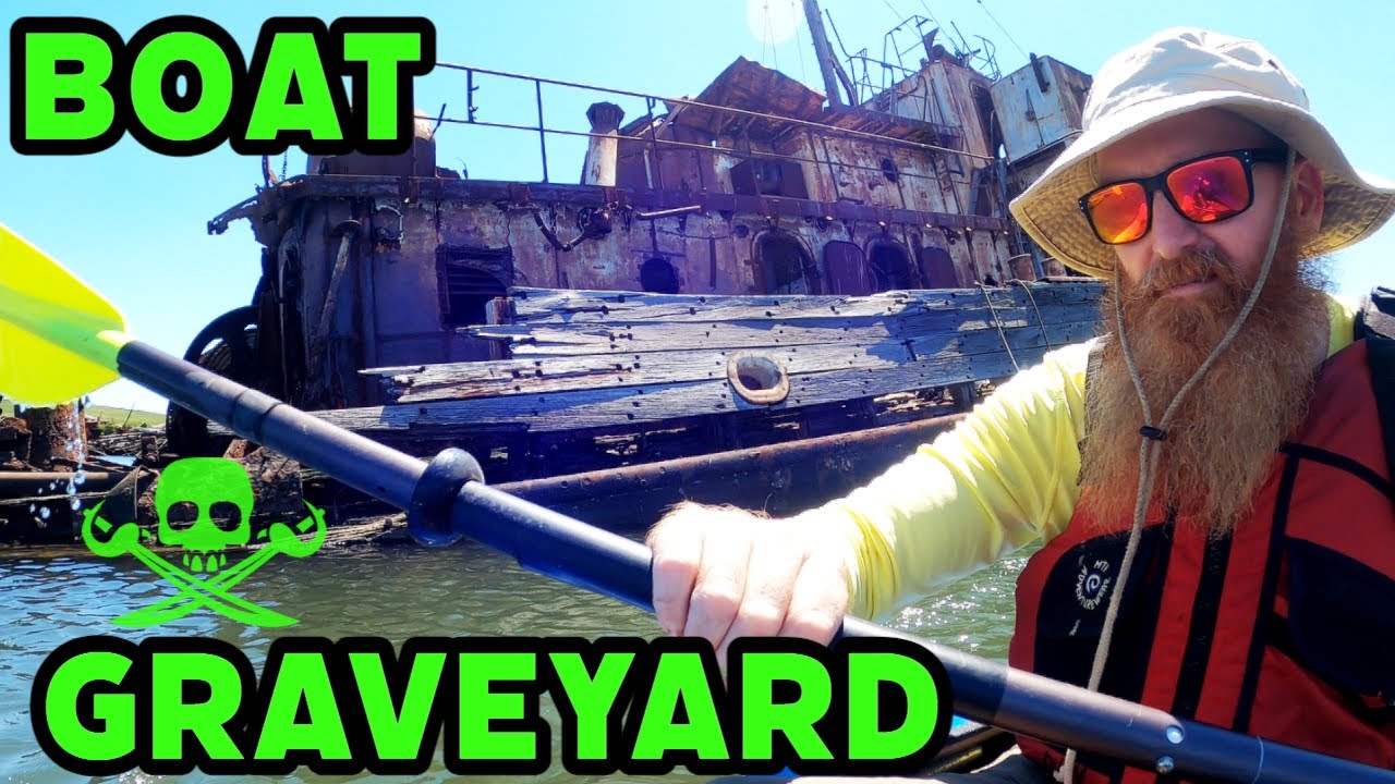 Exploring the Arthur Kill Boat Graveyard 🏴‍☠️🛶