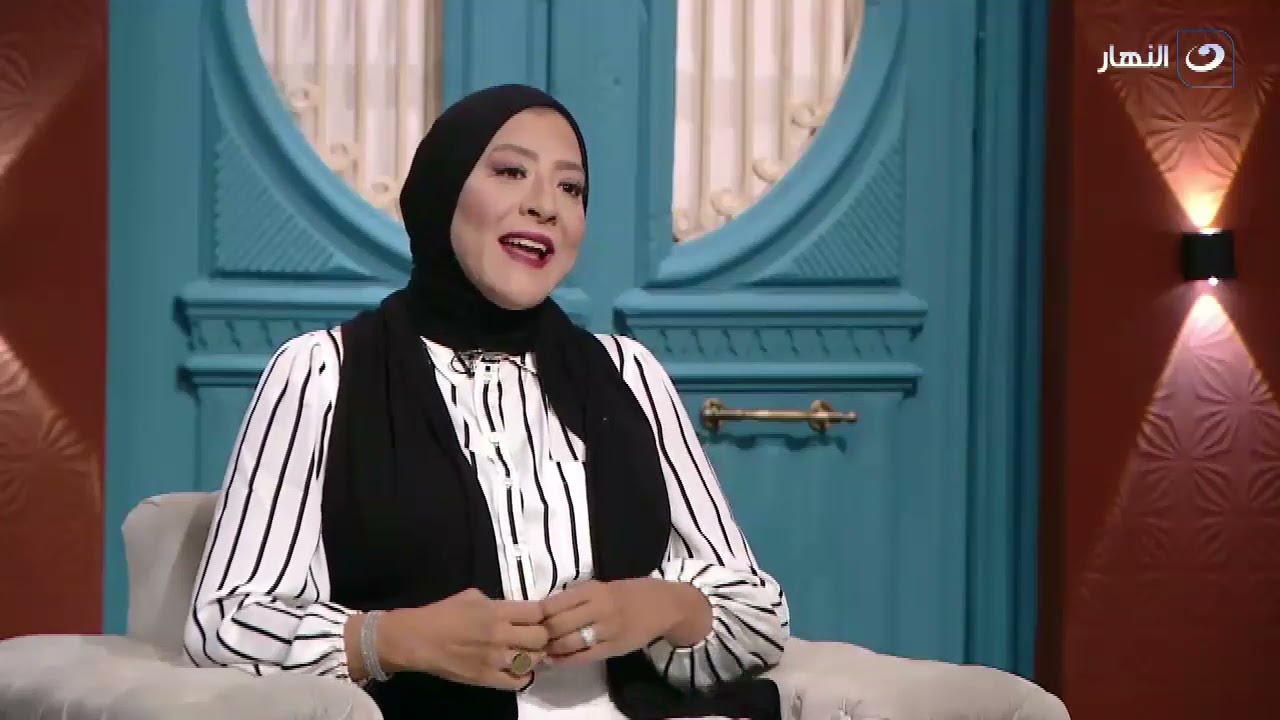 إزاى تتعاملوا مع الناس اللى بيتعدوا حدودهم ويدخلوا فى تفاصيل حياتكم ..فلوسك وجوزك وعيالك  !