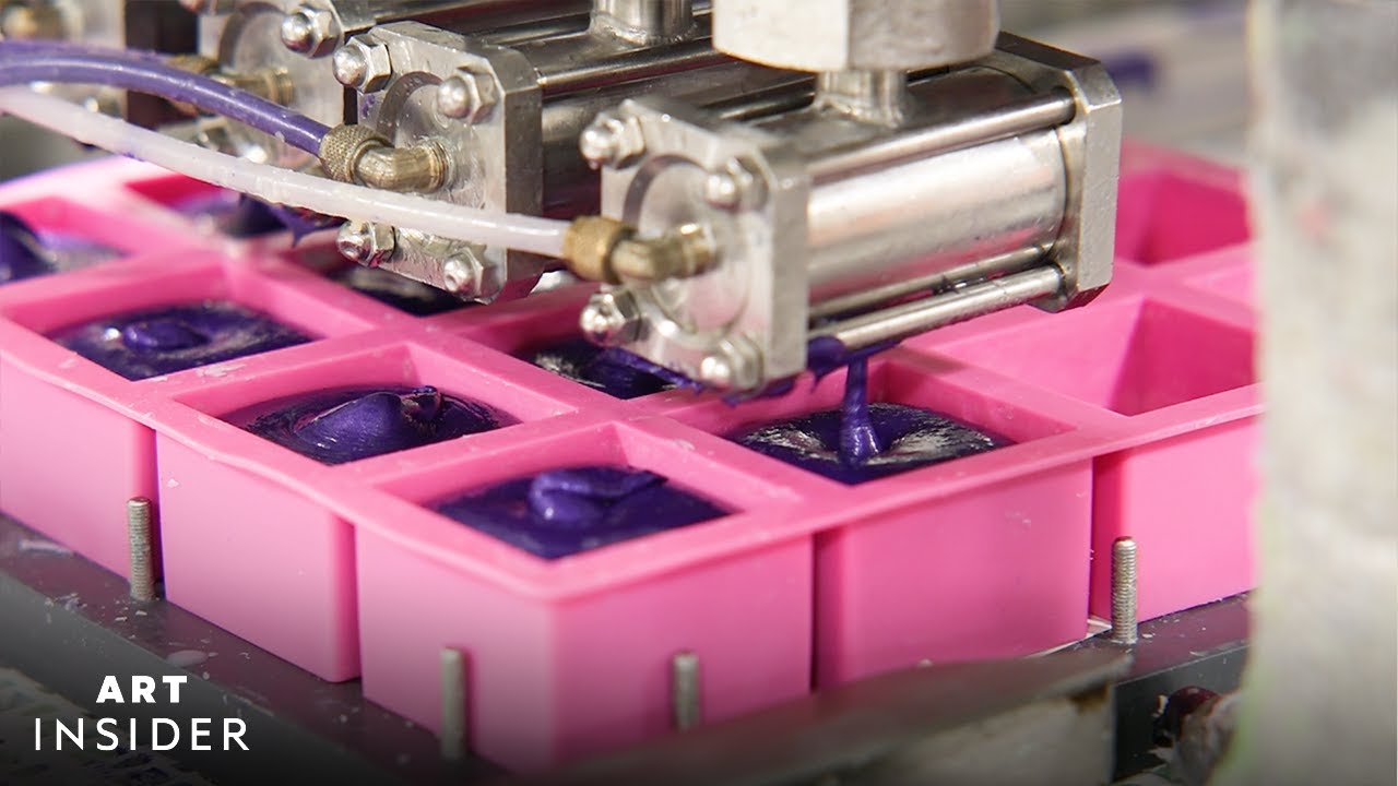 Purple Shampoo Bars Are Plastic-Free