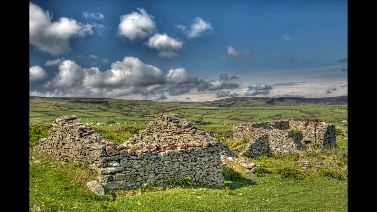 Ray & Carla, Isle of Man, Glen Roy ruins