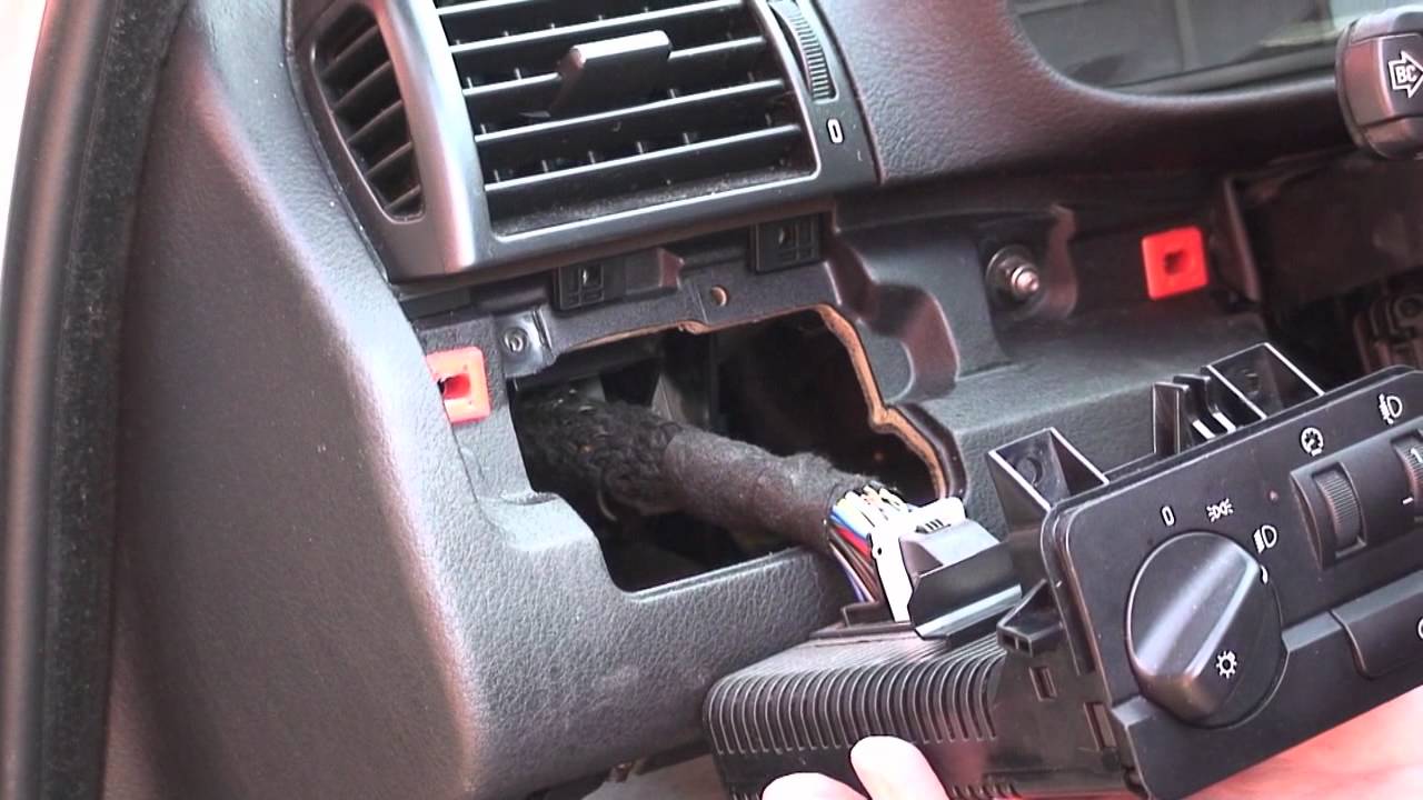 BMW E46 Cruise control and steering wheel retrofit DIY