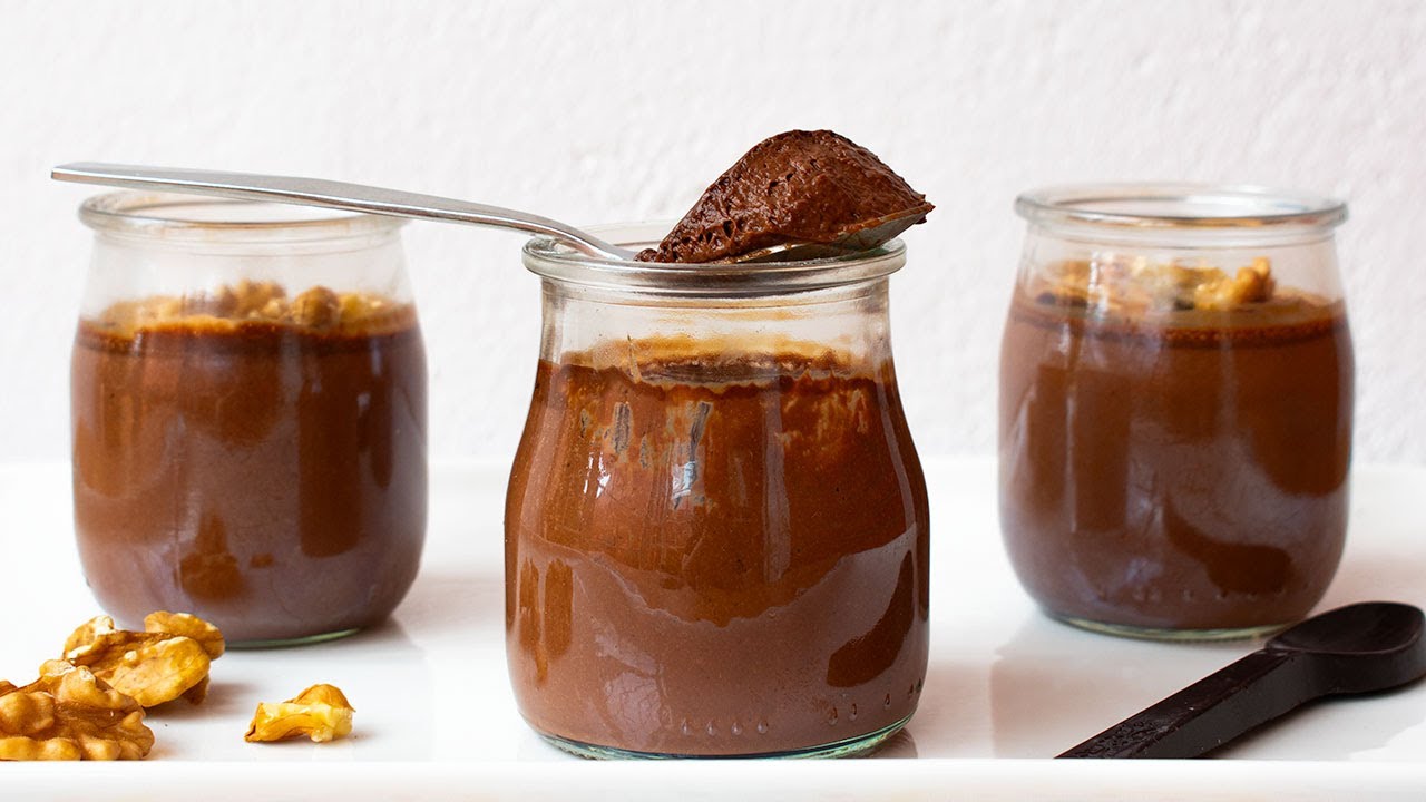 Aprovecha los plátanos maduros haciendo esta mousse de chocolate, ¡con solo 3 ingredientes!