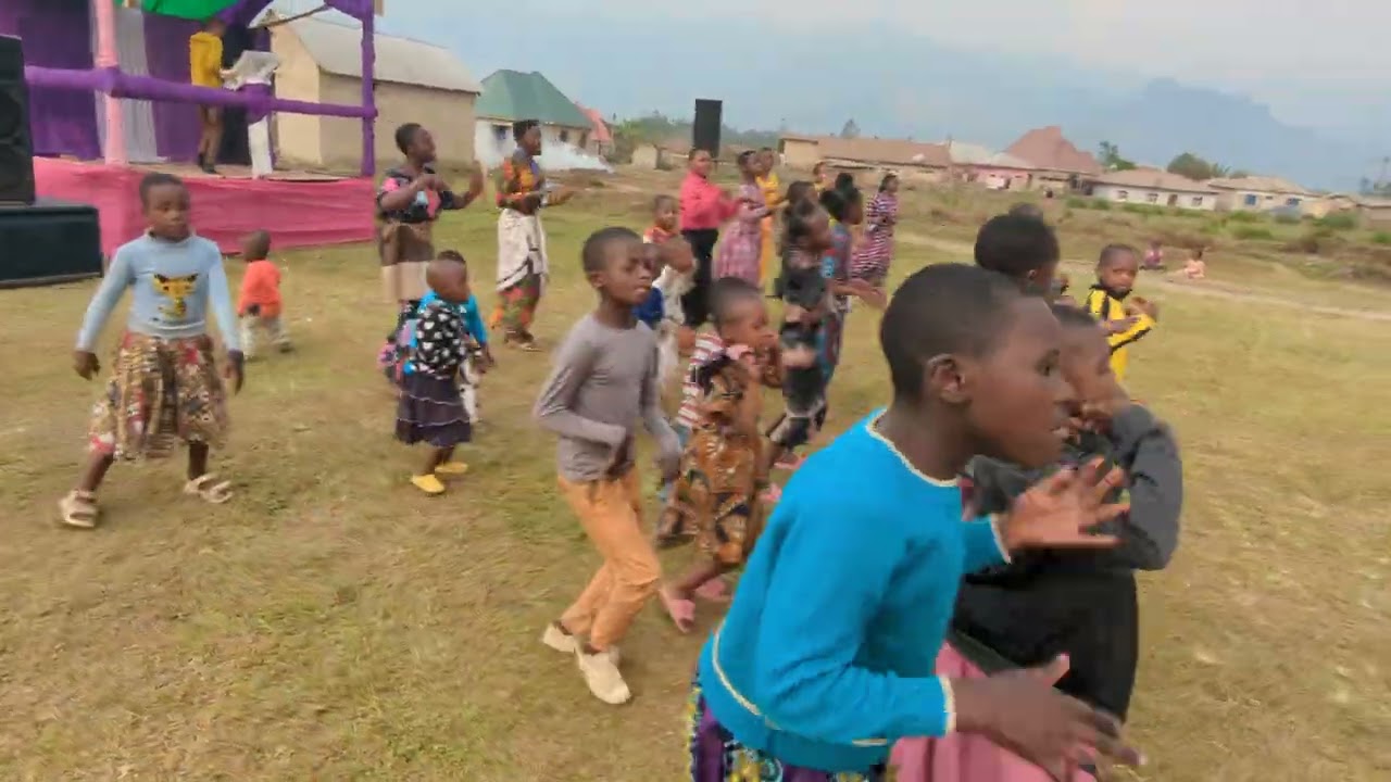 Watoto wakimtukuza Yesu | Mkutano Kandete 2025 Sept