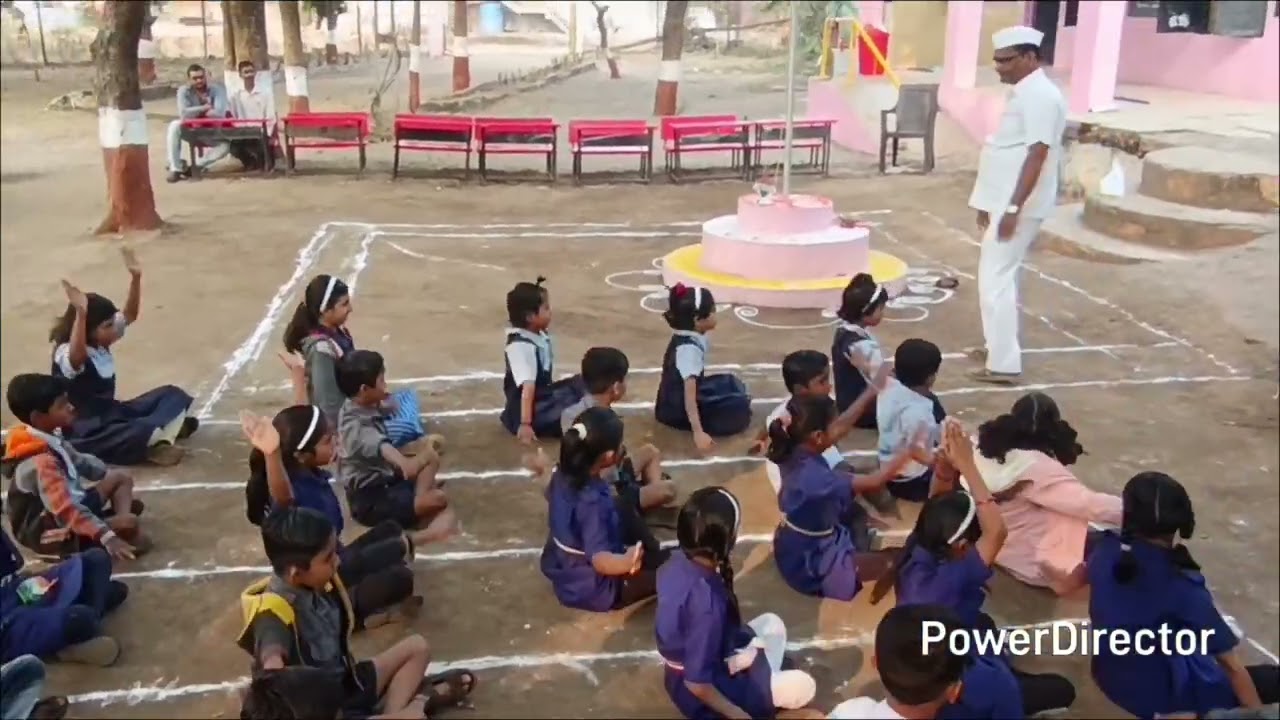 भारतीय प्रजासत्ताक दिनानिमित्त....कवायत प्रकार - बैठेहात प्रकार निर्मिती.जि प प्रा शाळा खोकरपाट 
