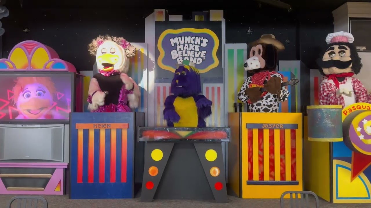 (Filmed right before 2.0) “Gamin Time” Chuck E. Cheese West Hills, CA 