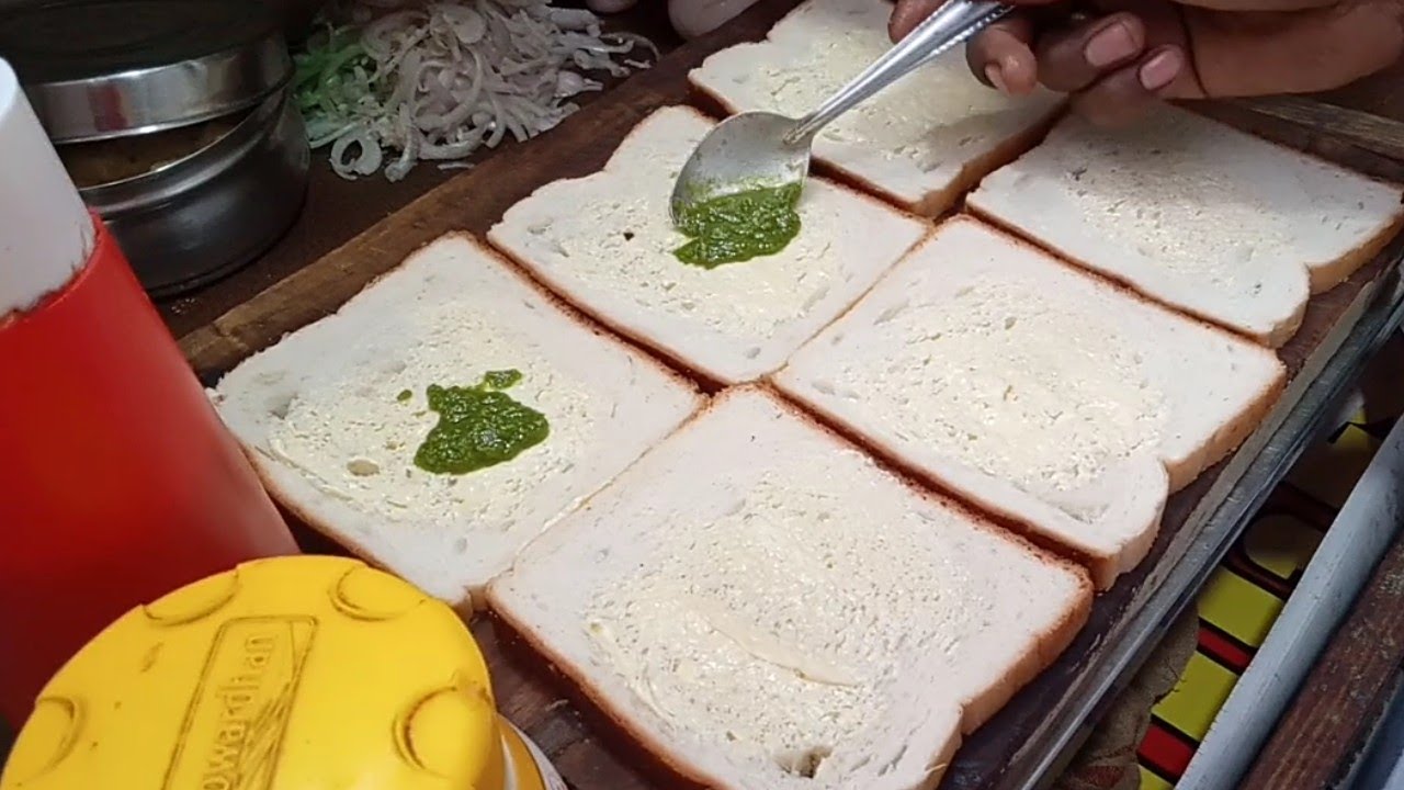 Masala Cheese Sandwich For Rs 40 | Most Popular In Varanasi | Indian Street Food !