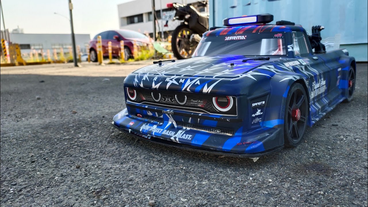 宅爸愛開箱📢 Arrma infraction V2 平跑貨卡開箱
