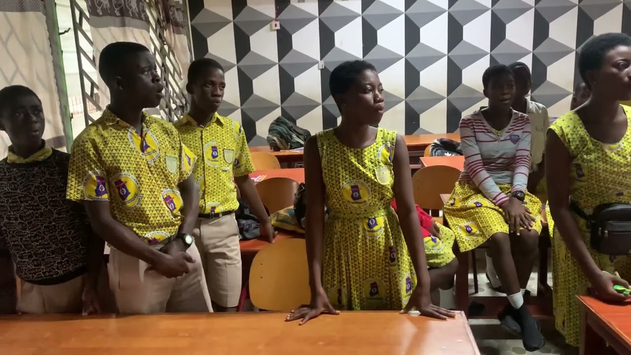 Adikanfo mo sang by Bedu Addo Methodist JHS choir.