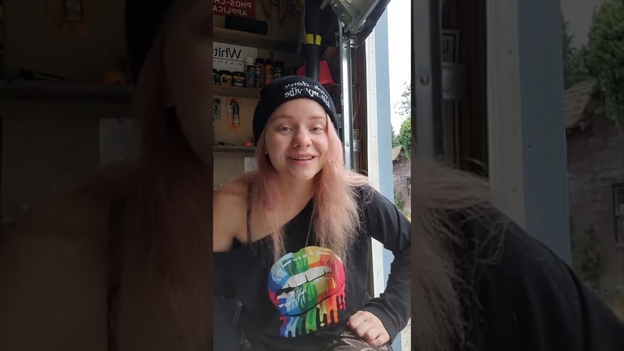 A stoner girls Update on things