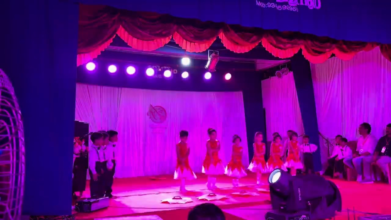 UKG students dance 🕺 #kiddance #kiddancers #kiddancing 