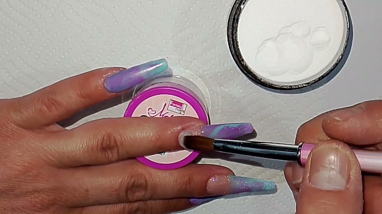 Uñas coffin , con técnica de MARMOLIADO