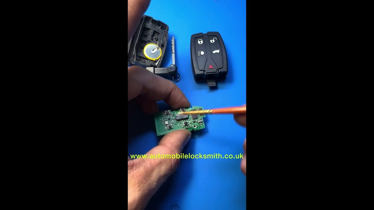 Land rover Freelander smart remote key rechargeable battery replacement