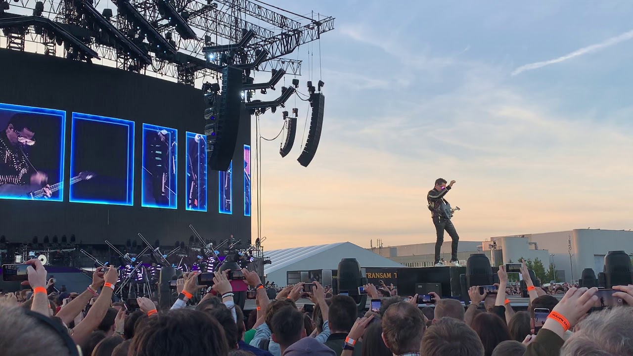 Muse - Algorithm / Pressure / Psycho, Live @ Prague, 2019
