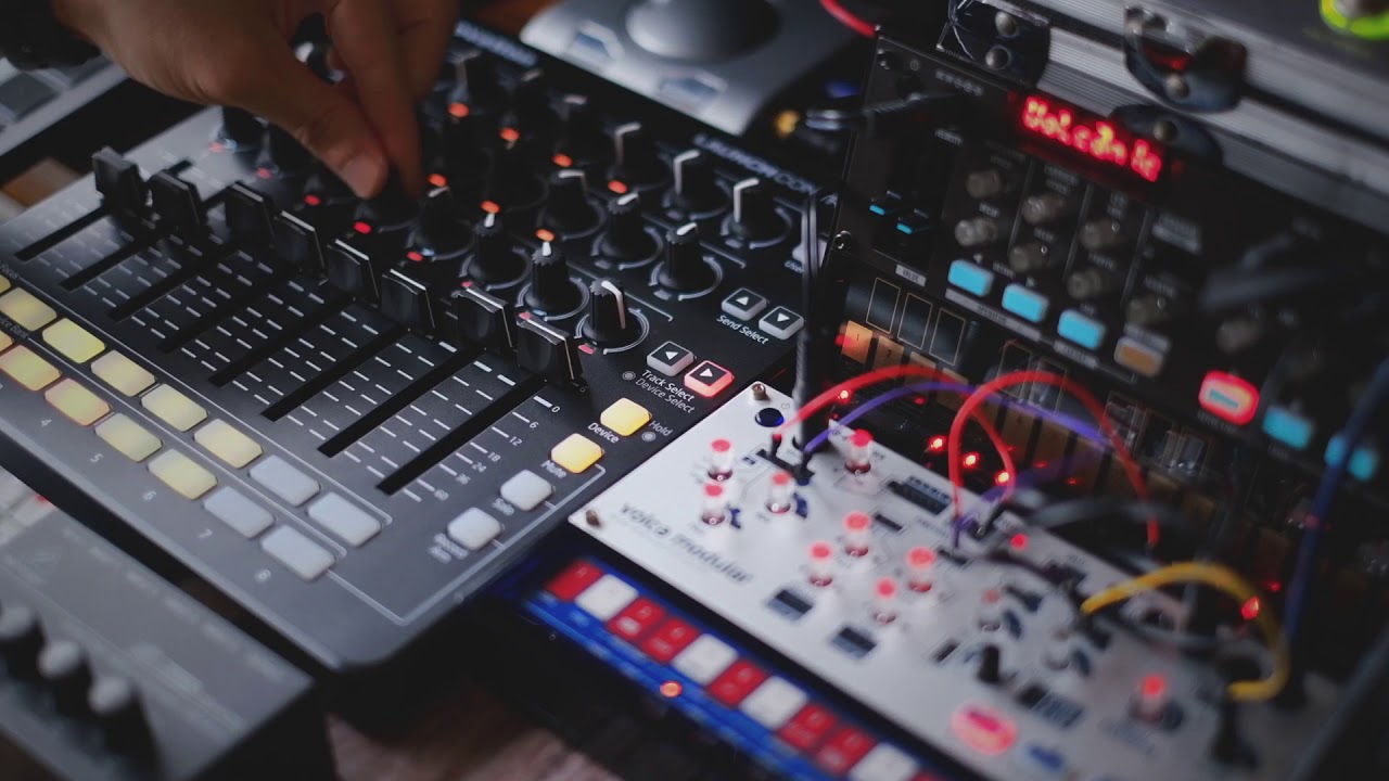 Ambient Jam with Volca Modular, FM, and Launch Control XL