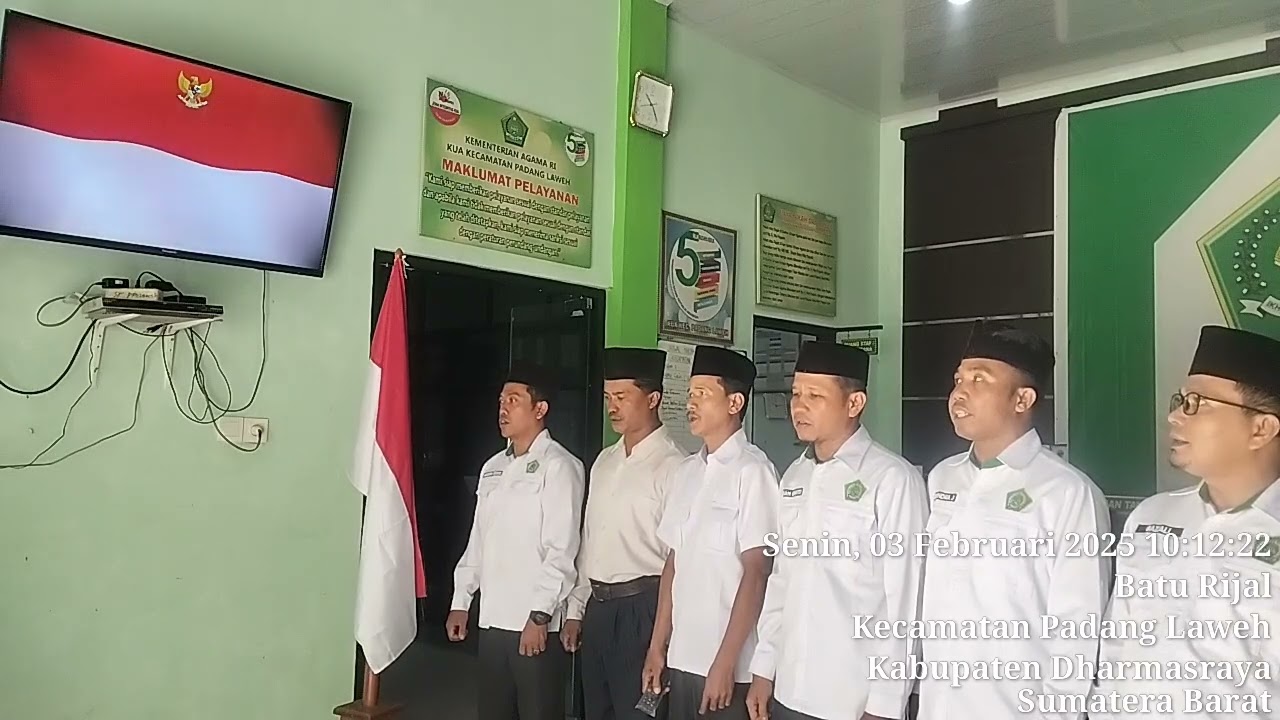 Menyanyinkan Lagu 