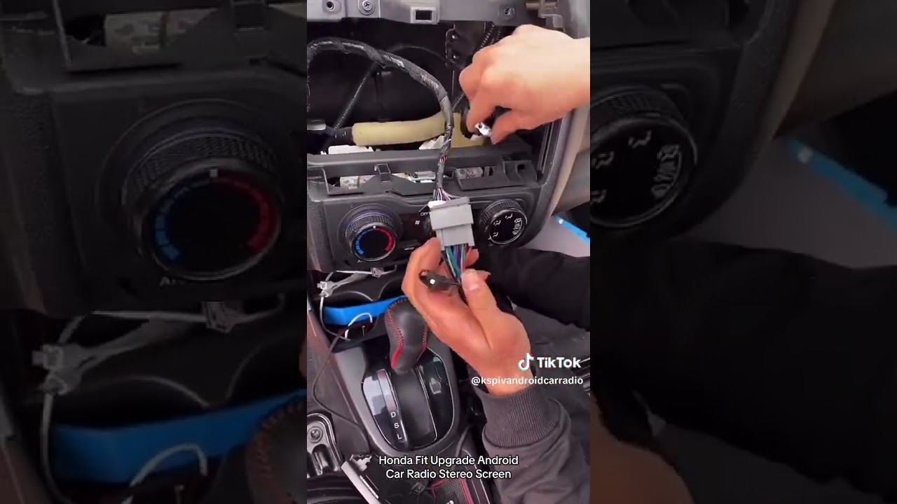 instalaci&oacute;n pantalla honda Fit 2014-2019