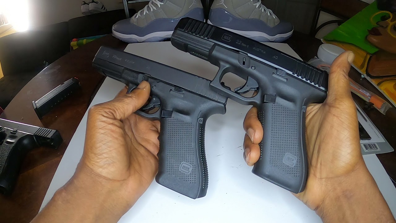 Glock 22 gen5 UNBOXING plus comparison to the gen3 and gen4