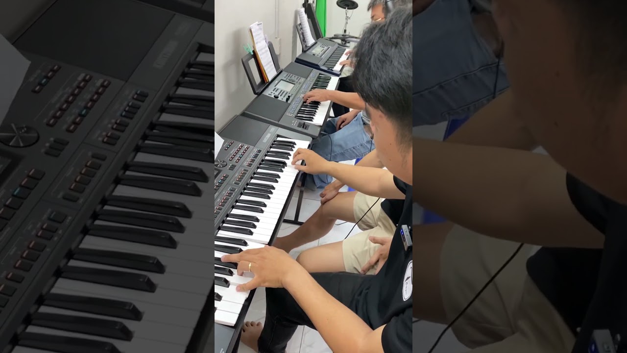 Thầy dạy đệm đ&agrave;n organ phi&ecirc;u qu&aacute; #thienorgan #hocdan #hocorgan #thiendaydan