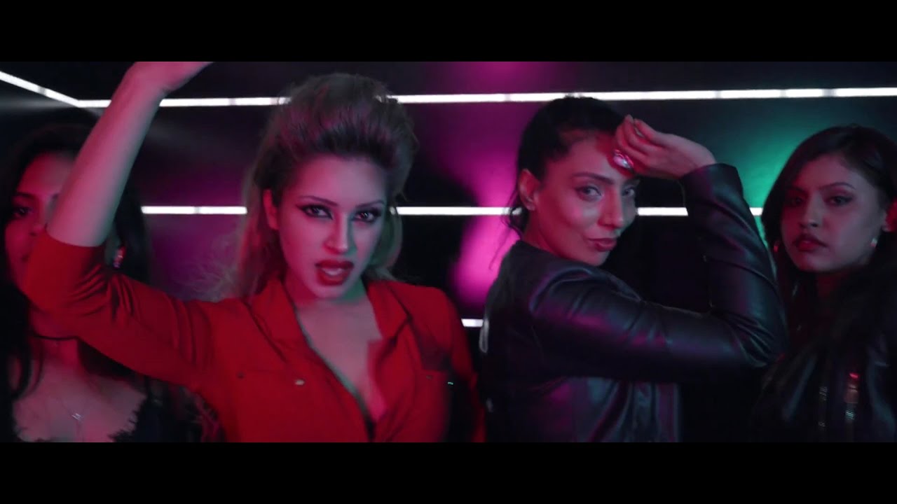 RICH GIRL/MASTKALANDER - Sadhana Lila 2FAMOUSCRW