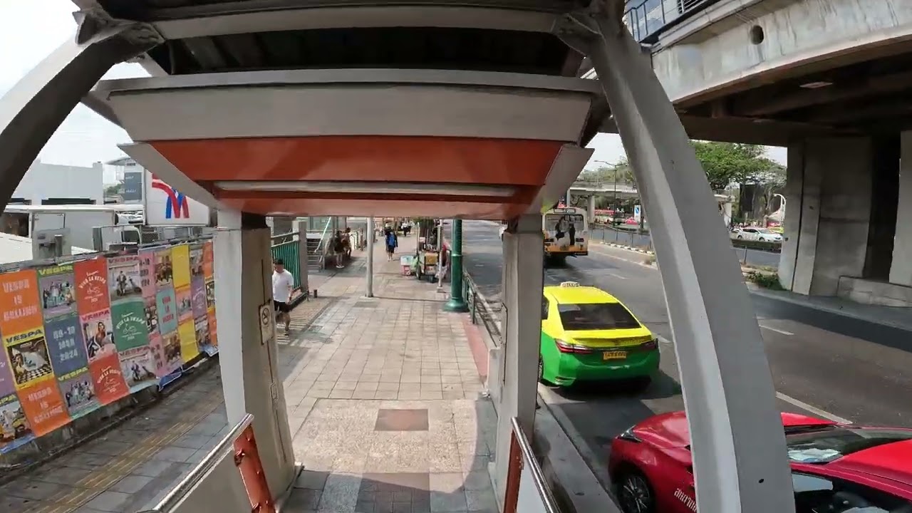 Mo Chit BTS to Chatuchak Park MRT