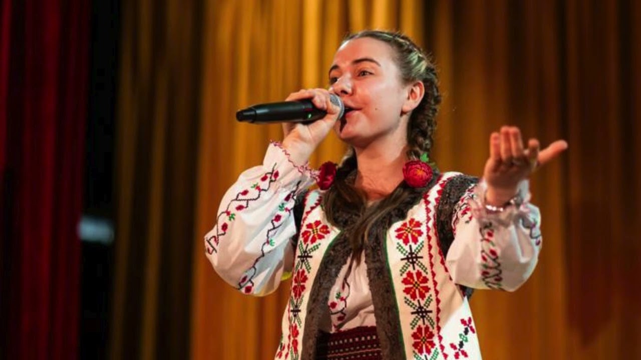 MACRINA - Moldoveancă-s de la nord