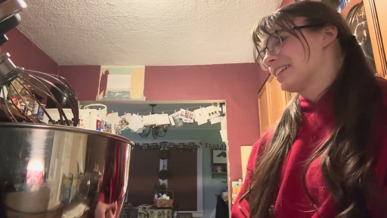 Make DEVILS FOOD CAKE With Us! #baking #silly #horror #horrorshortfilm #youngcreators #bestfriends 