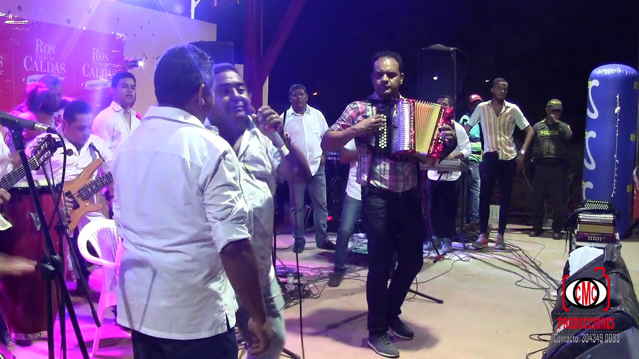 A MI ME GUSTAN LAS MUJERES CHIQUITICAS // joaco pertuz & goyo oviedo fiestas patronales media luna